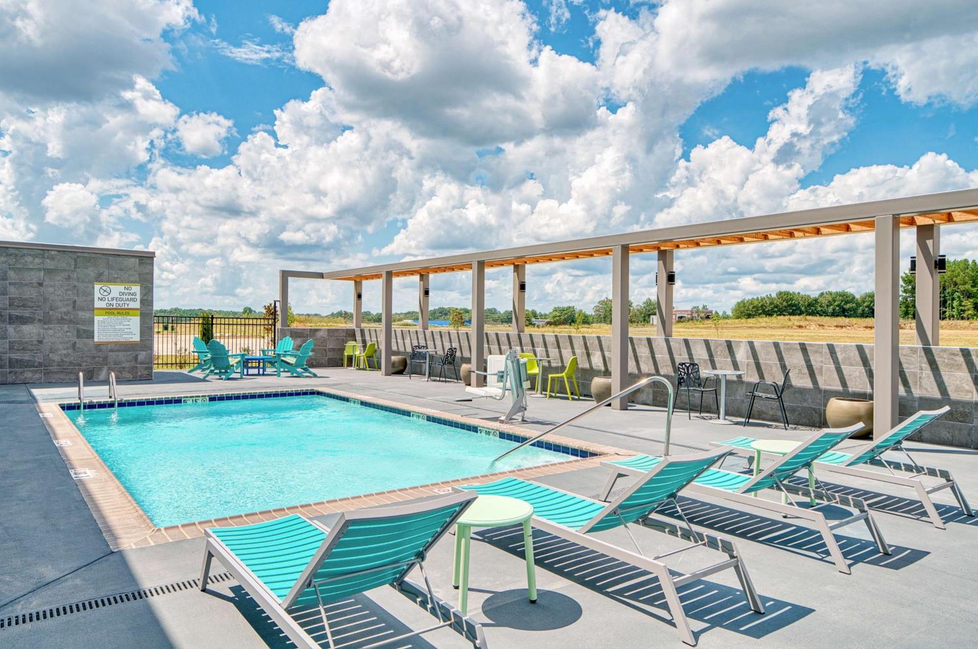 Home2 Suites By Hilton Batesville Exteriör bild